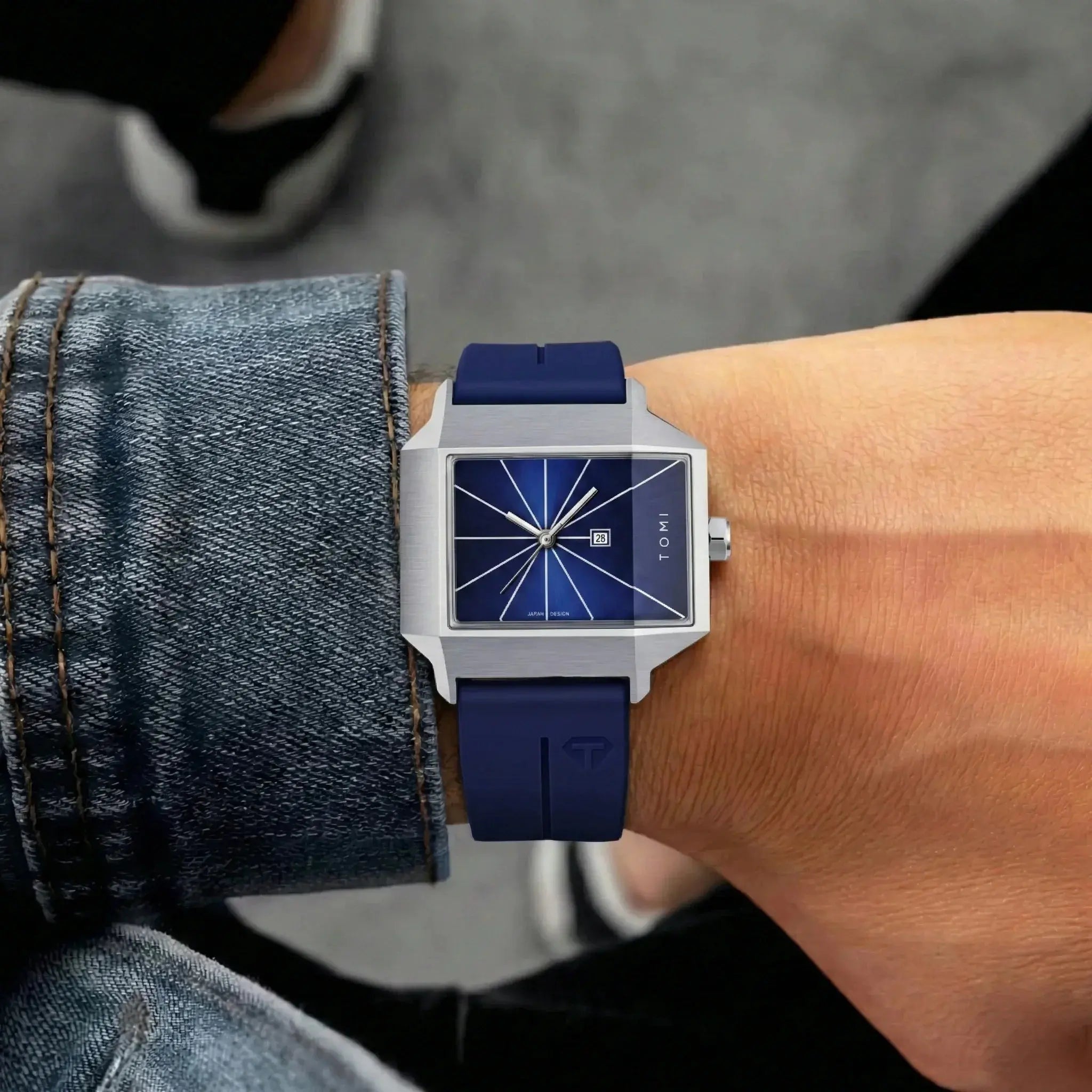 GRAVONX – Men’s Designer Square Dial Watch with Minimalist Face GIORGIO MARENO
